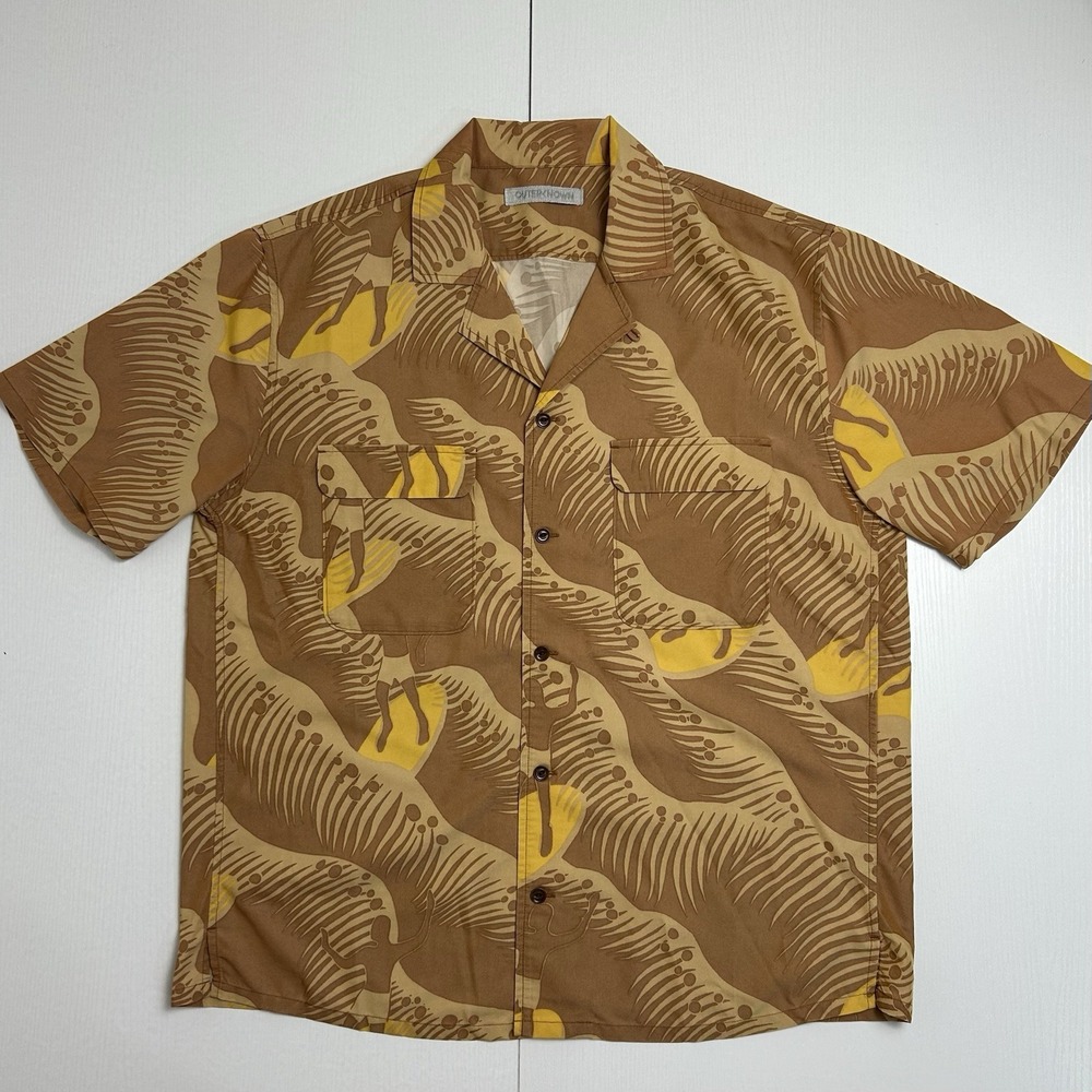Outerknown Button Up Shirt Men's Medium Surfer Hawaiian Aloha Beach Short Sleeve